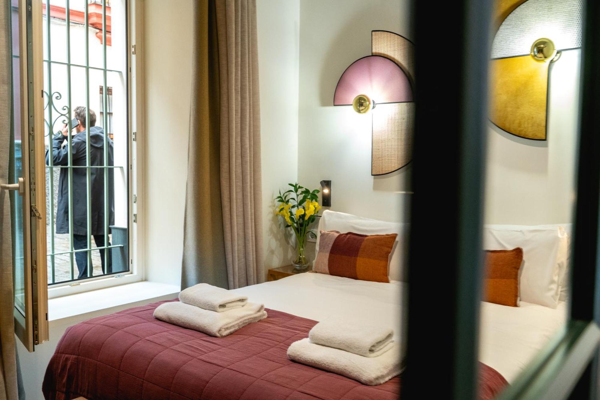 Galera Rooms Seville Exterior photo