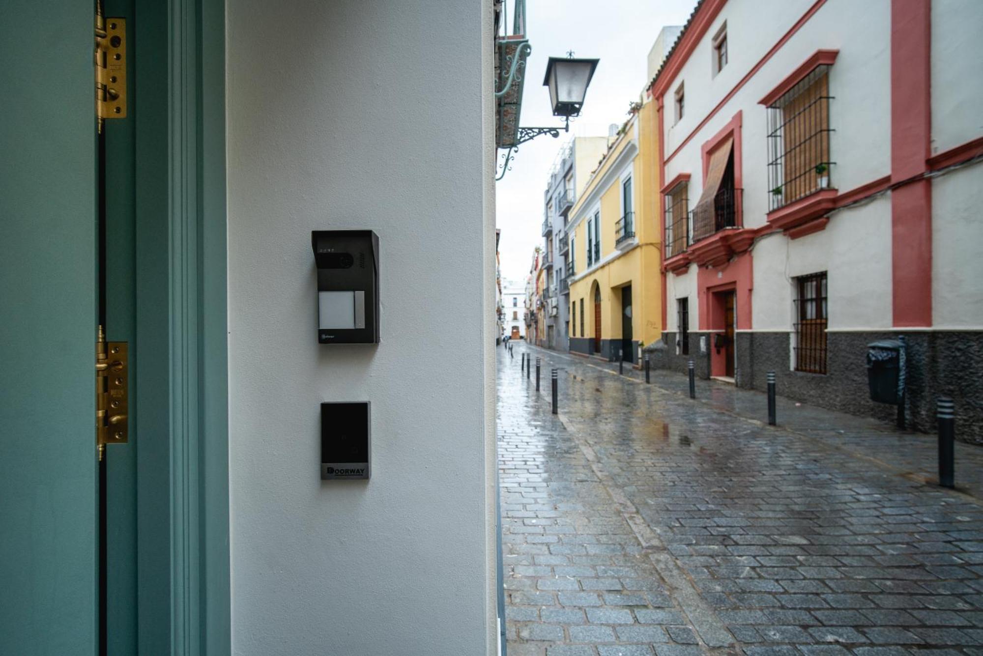 Galera Rooms Seville Exterior photo