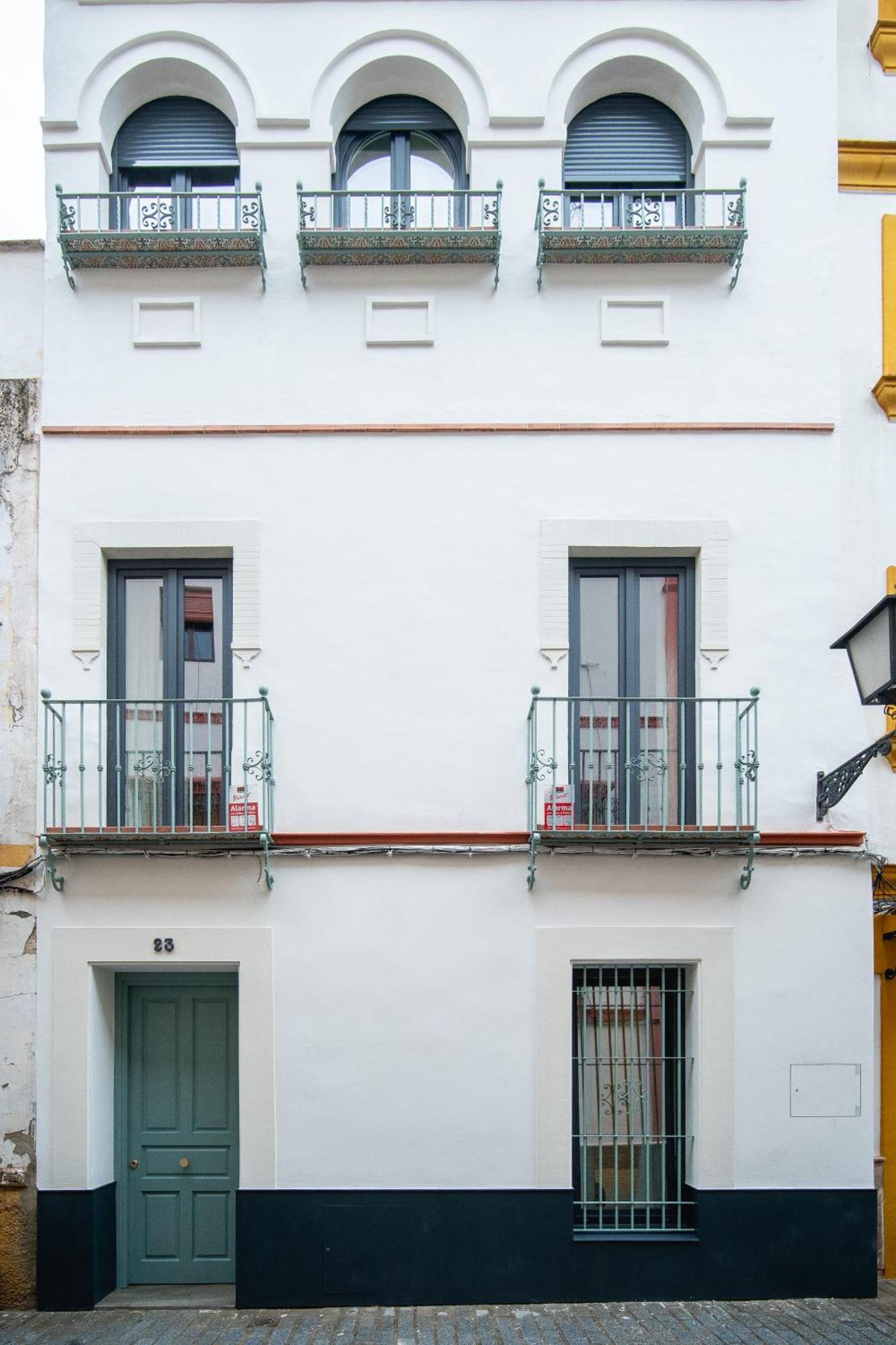 Galera Rooms Seville Exterior photo